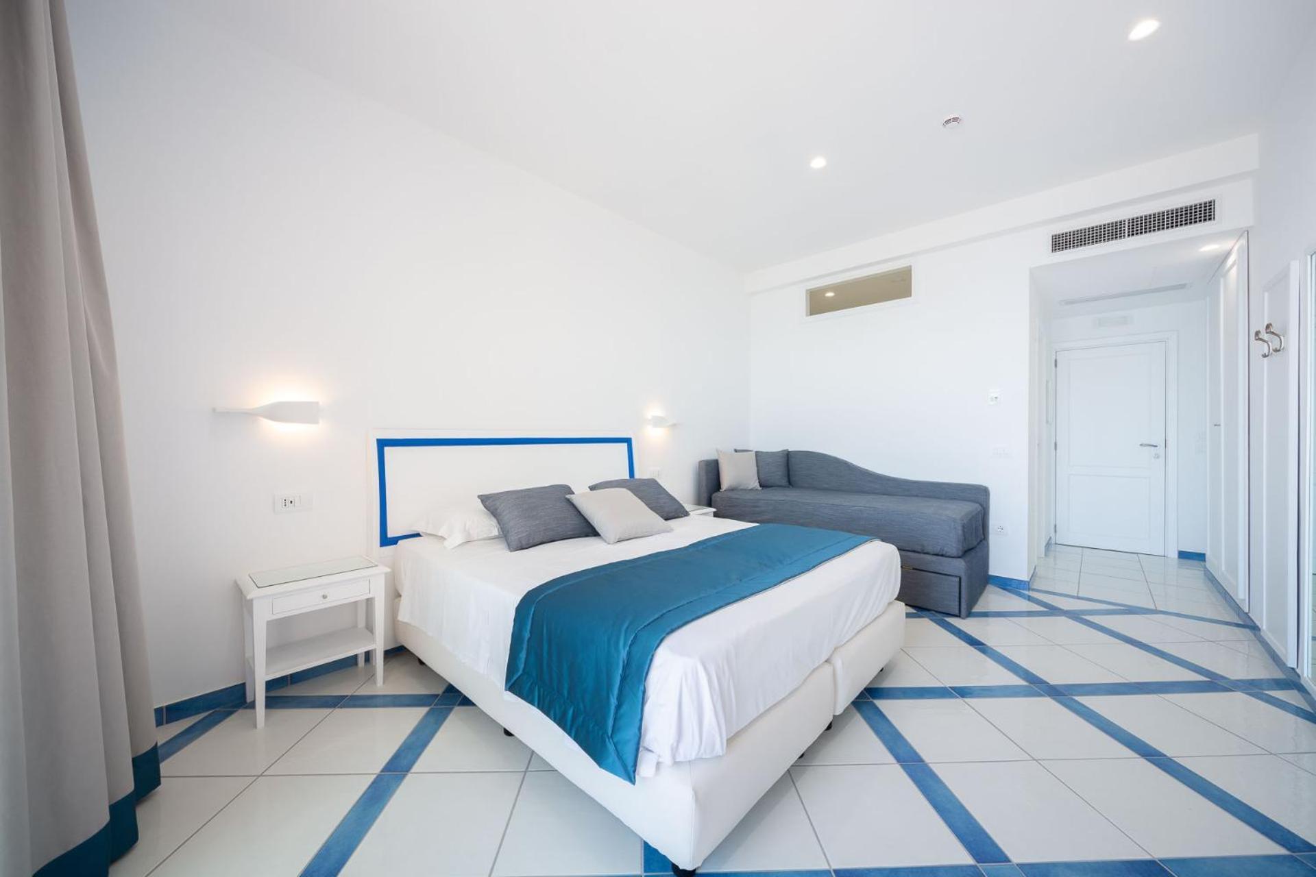 Hotel San Francesco Maiori Buitenkant foto
