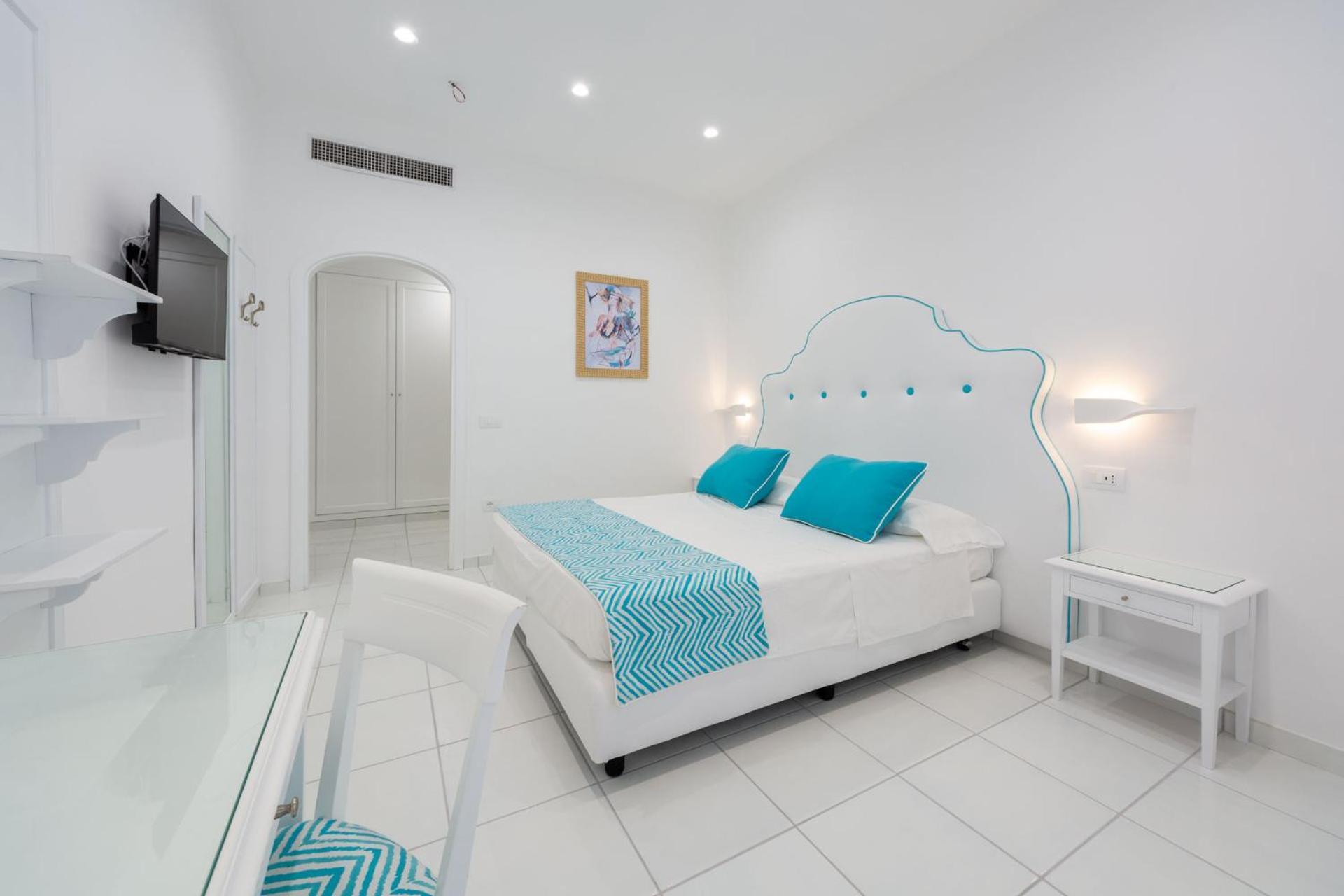 Hotel San Francesco Maiori Buitenkant foto